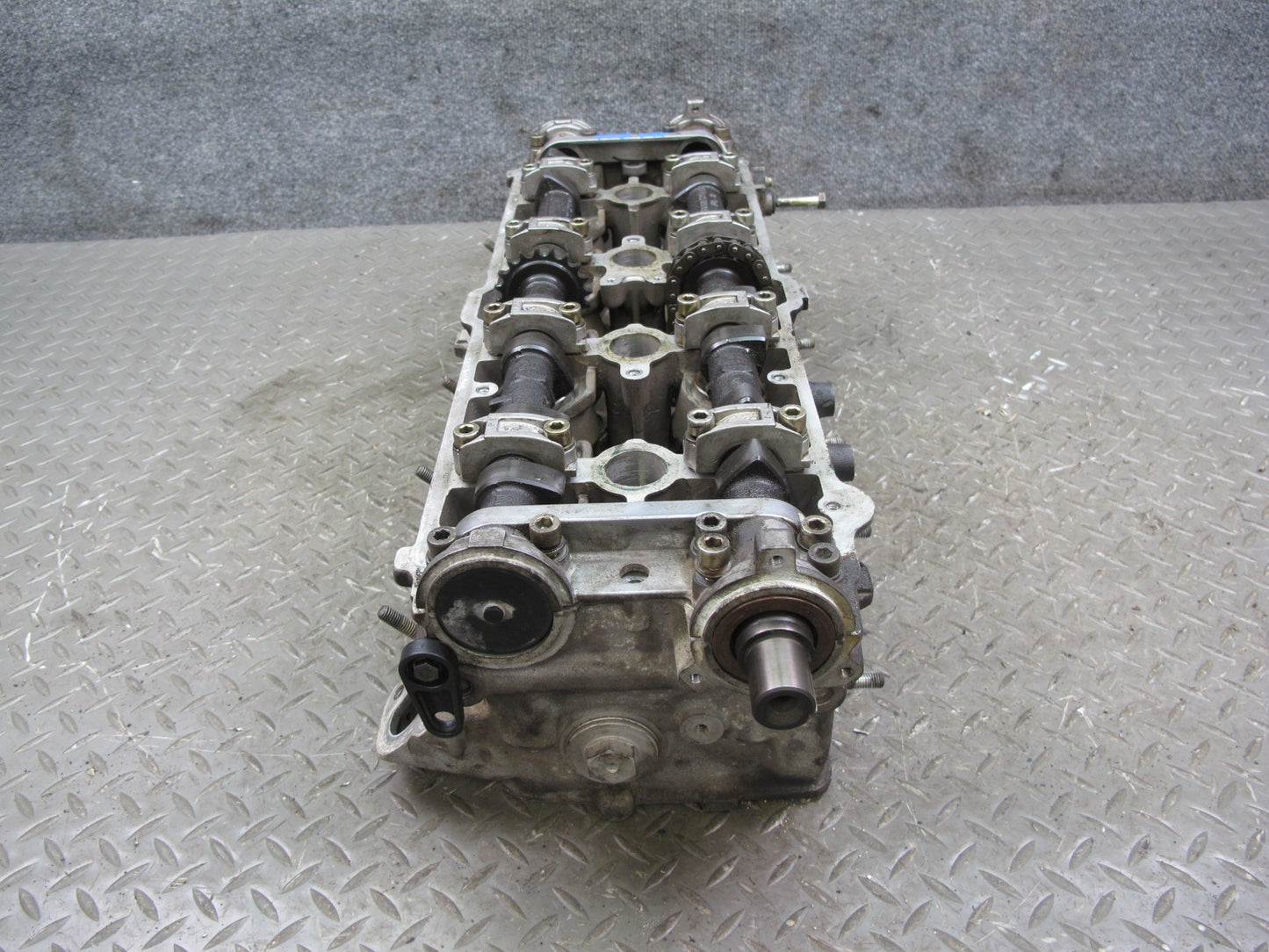 87-89 Porsche 928 5.0L M28.41 Engine Left Cylinder Head w Camshafts 64k Miles