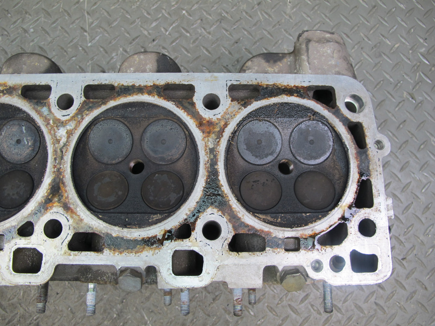 87-89 Porsche 928 5.0L M28.41 Engine Left Cylinder Head w Camshafts 64k Miles