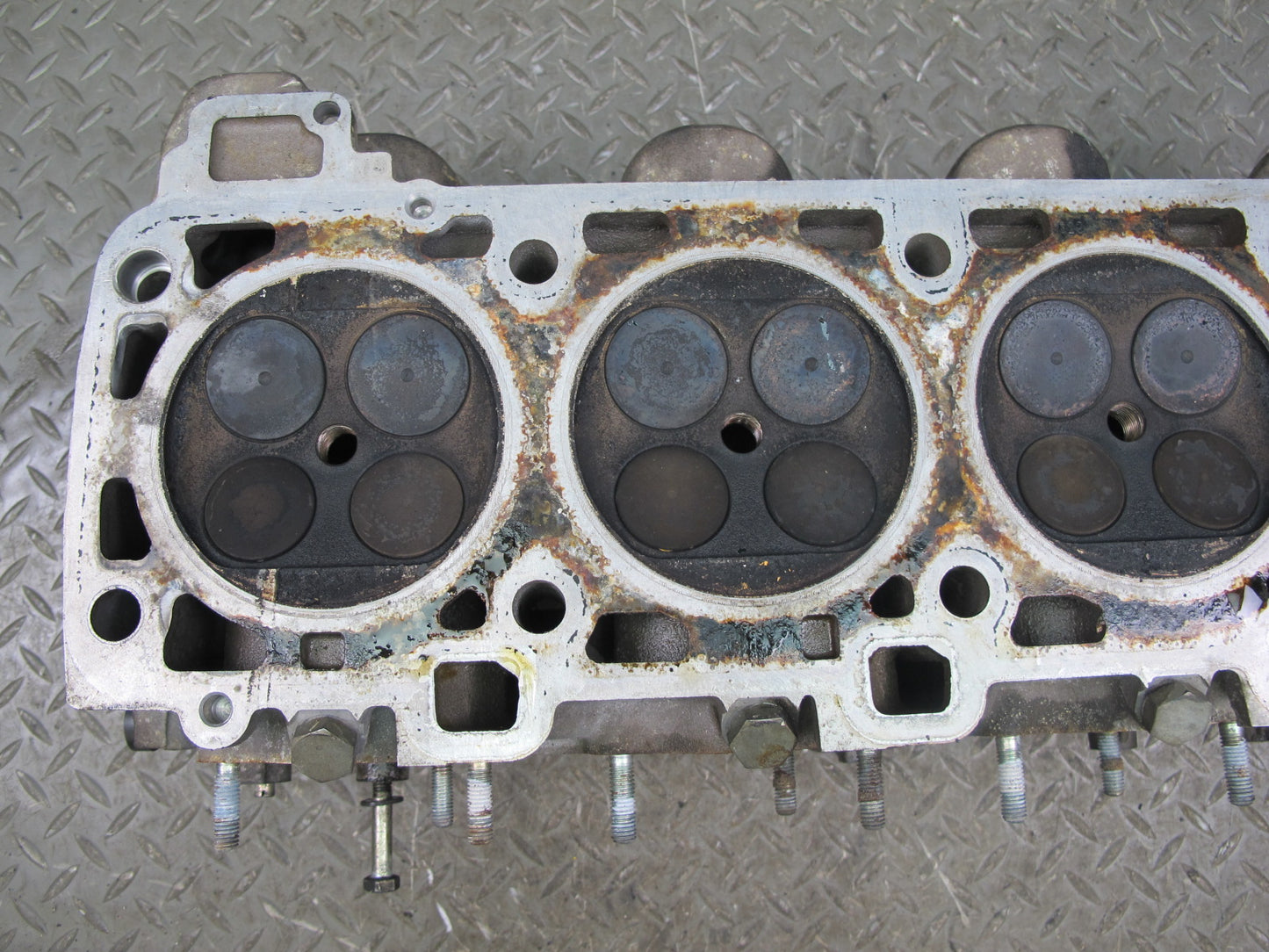 87-89 Porsche 928 5.0L M28.41 Engine Left Cylinder Head w Camshafts 64k Miles