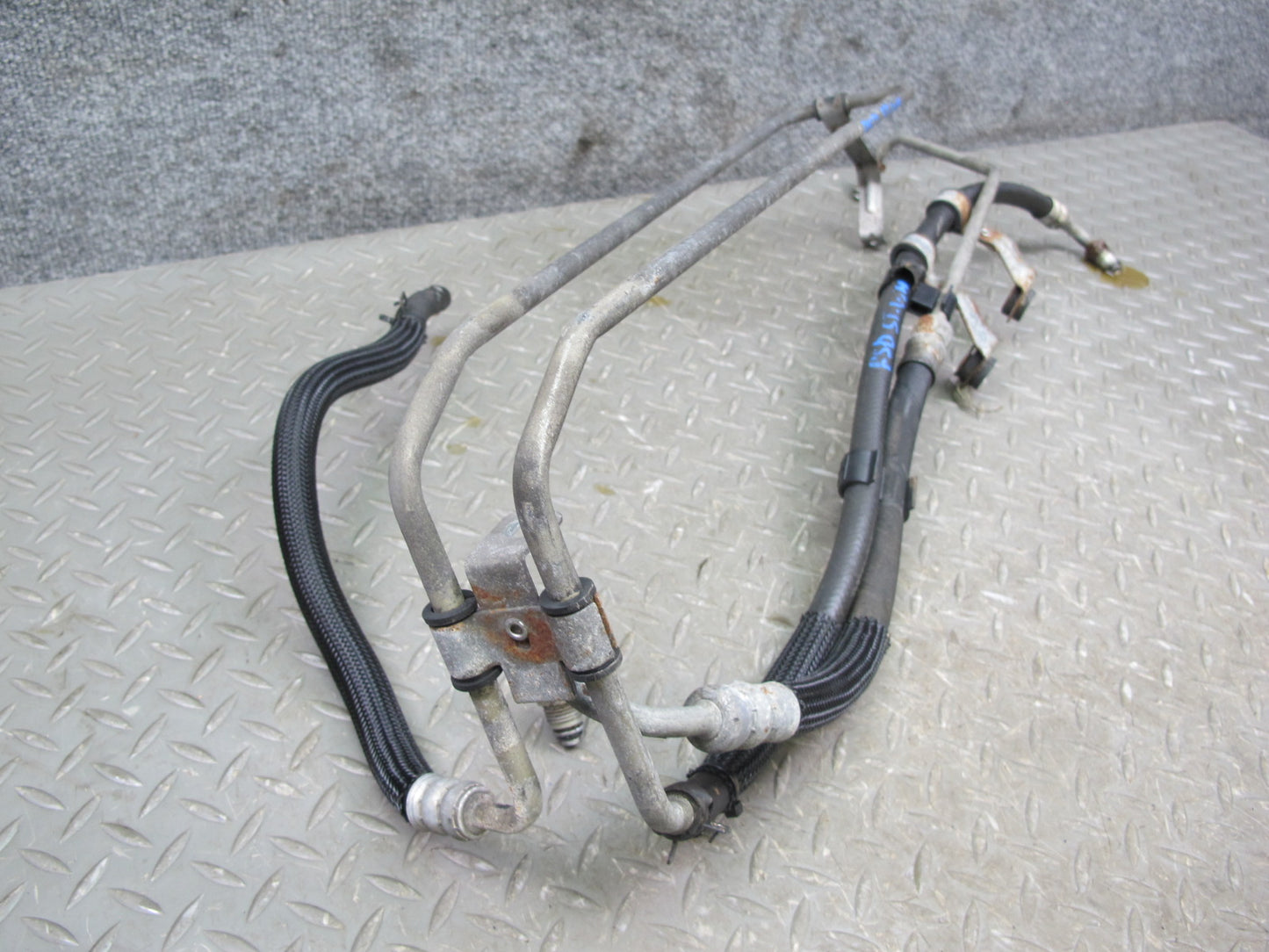 06-09 Pontiac Solstice Power Steering Hose Pipe Line Set OEM