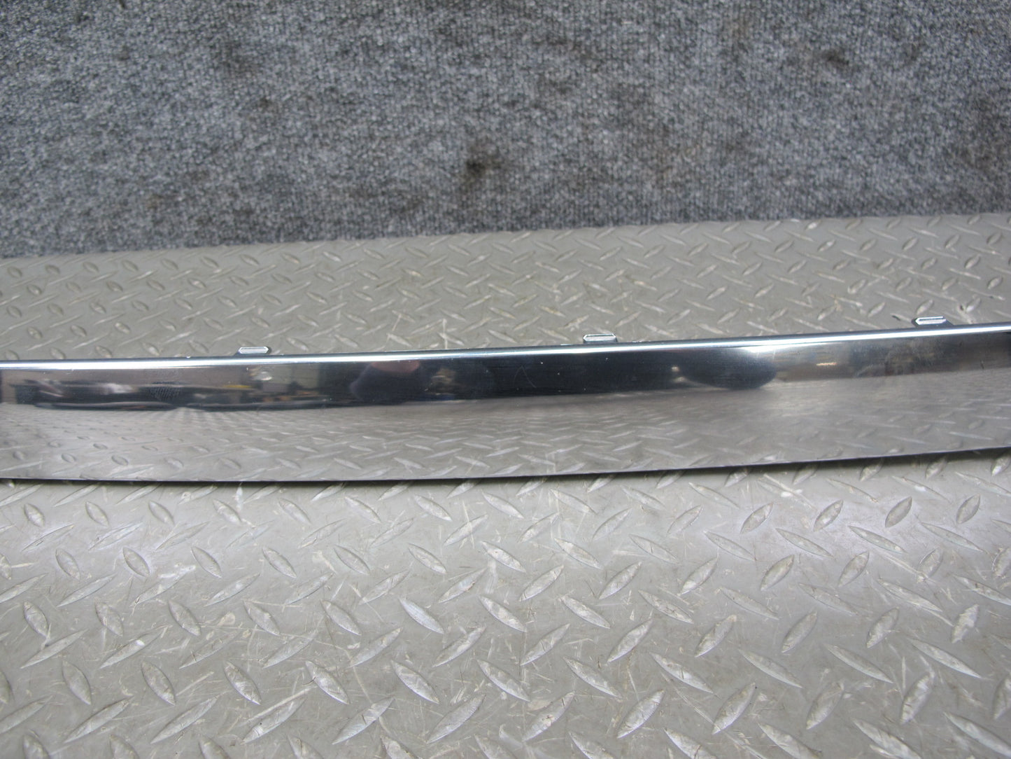 12-15 Mercedes W166 Ml-class Rear Bumper Cover Chrome Trim Molding OEM