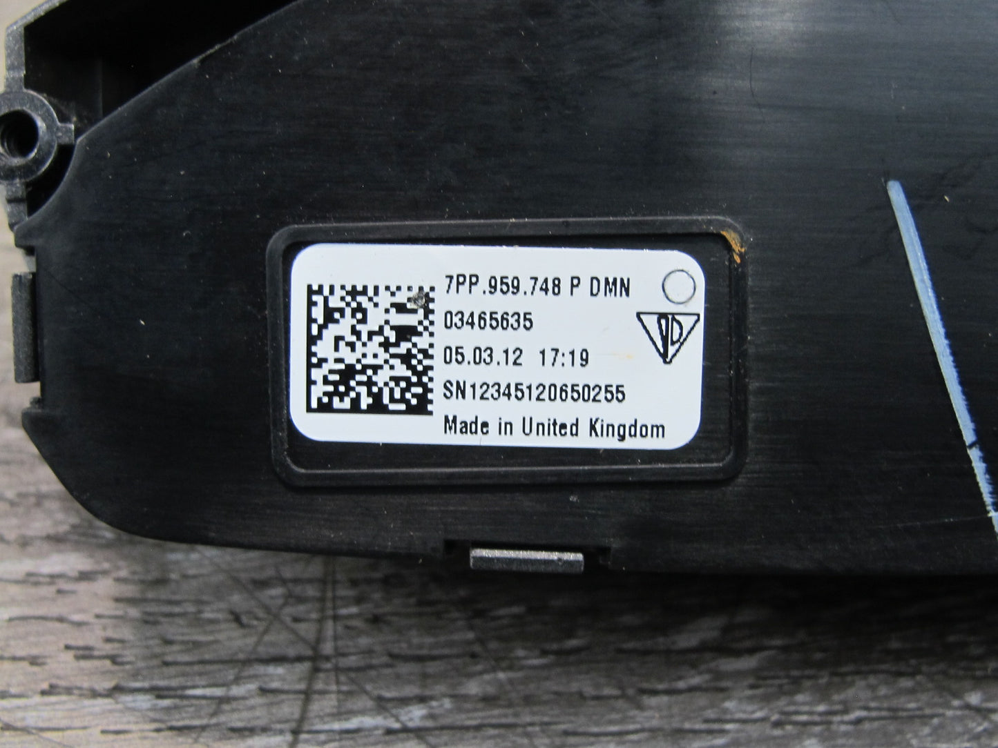 2011-2014 Porsche Cayenne 958 Front Right Seat Adjustment Switch 7PP959748P