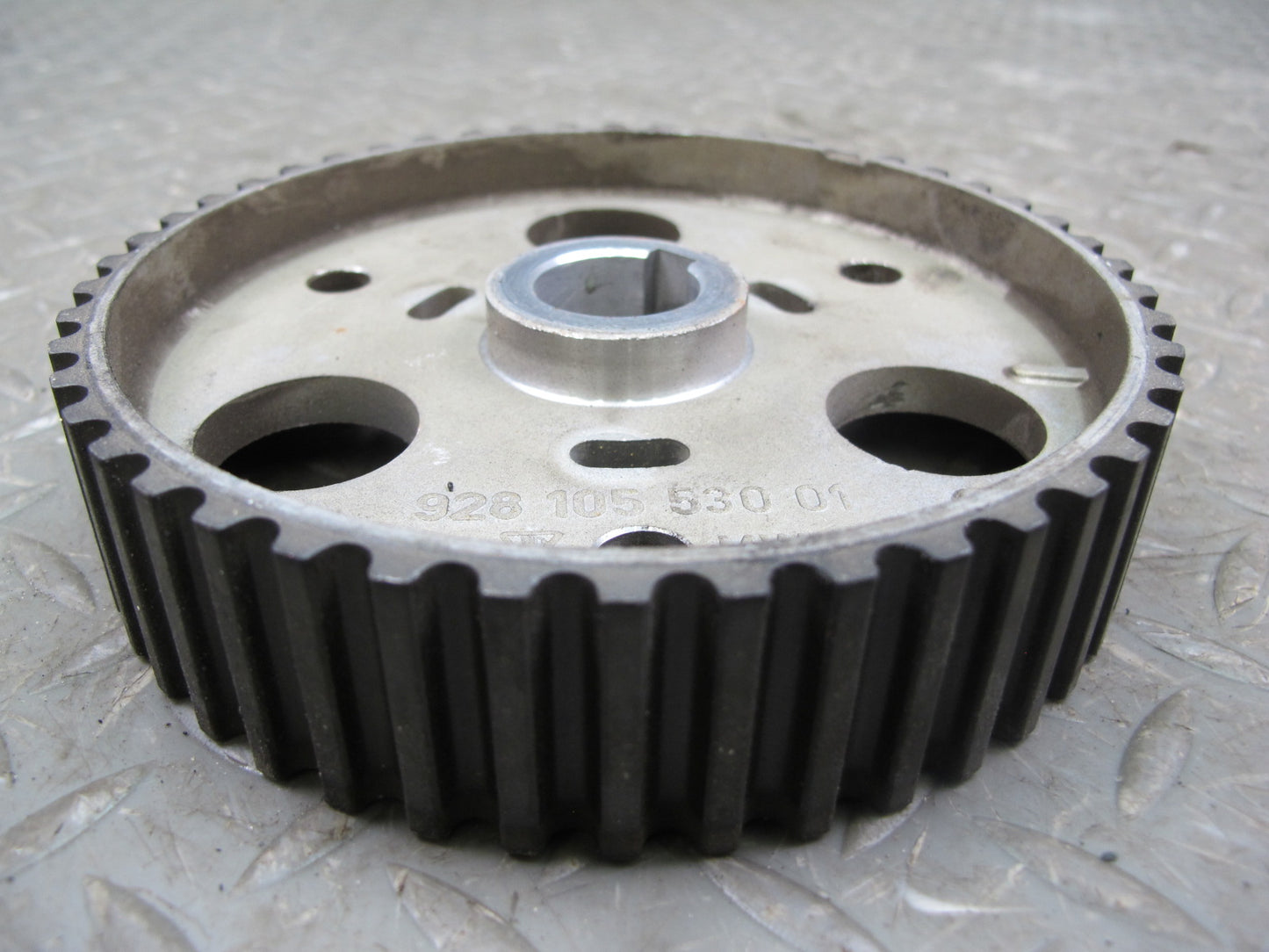 1984-1989 Porsche 928 Engine Camshaft Timing Gear Sprocket Set