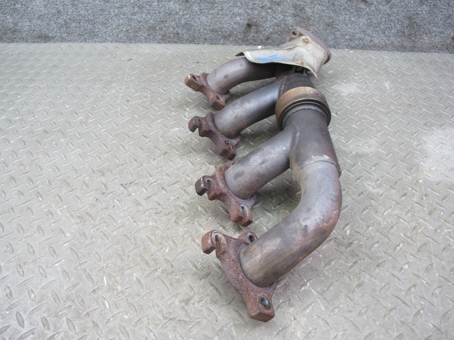 1987-1991 Porsche 928 S 5.0L Engine Left & Right Exhaust Manifold Set of 2