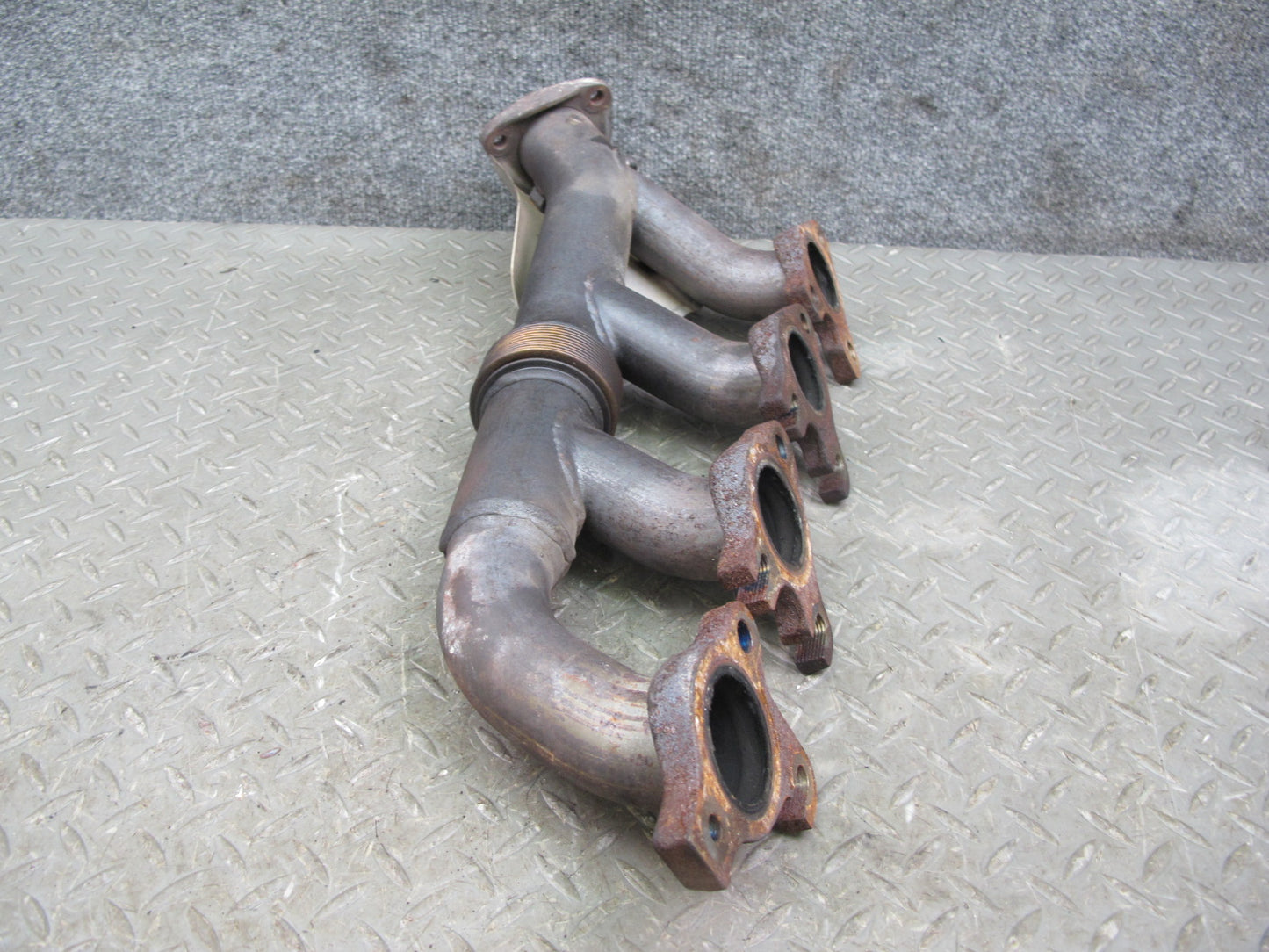 1987-1991 Porsche 928 S 5.0L Engine Left & Right Exhaust Manifold Set of 2