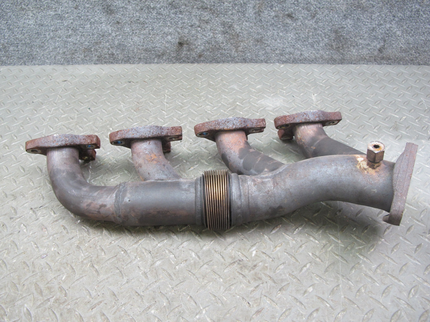 1987-1991 Porsche 928 S 5.0L Engine Left & Right Exhaust Manifold Set of 2