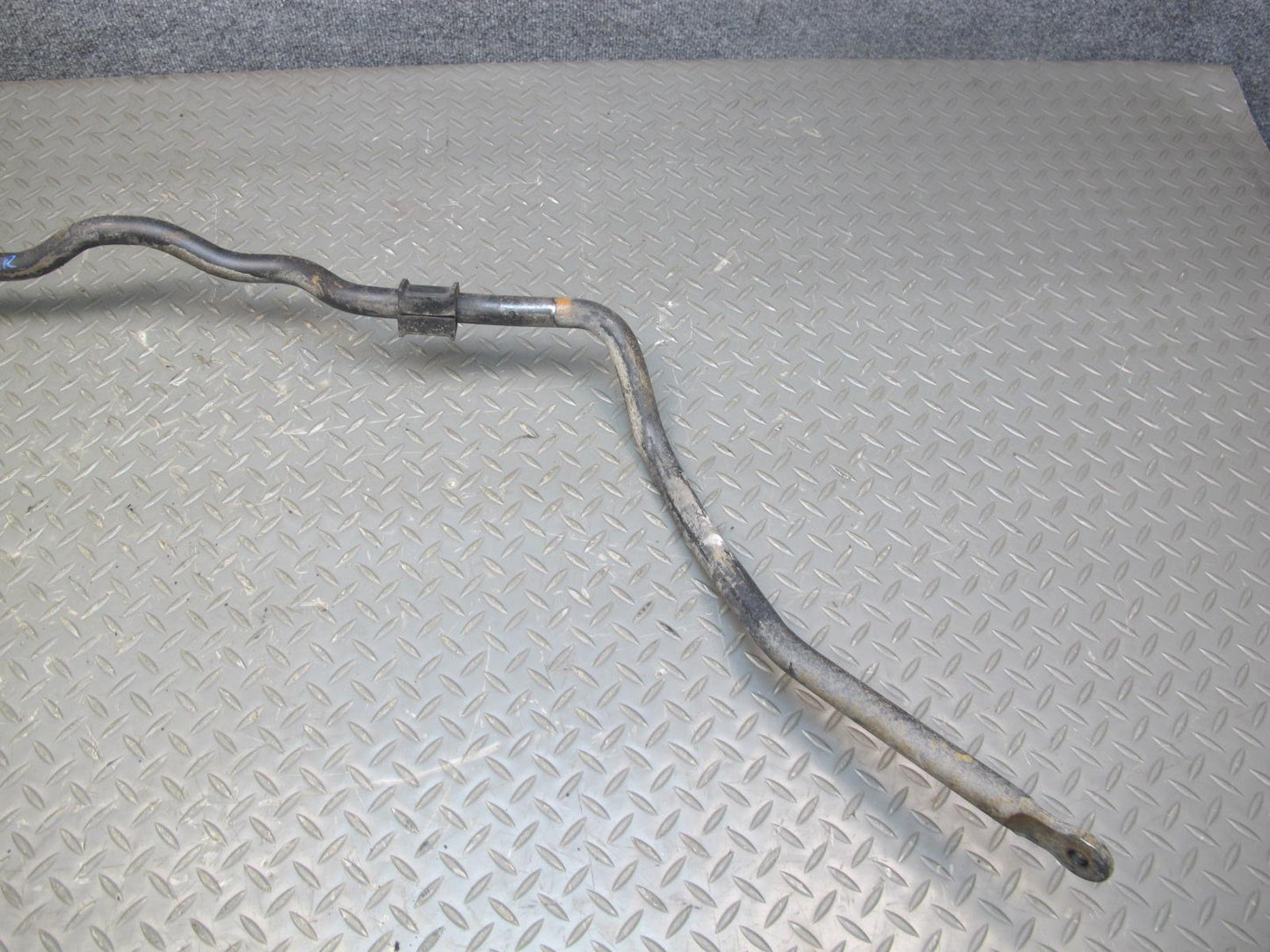 91-93 Mitsubishi 3000GT AWD Turbo Rear Anti Roll Stabilizer Sway Bar OEM