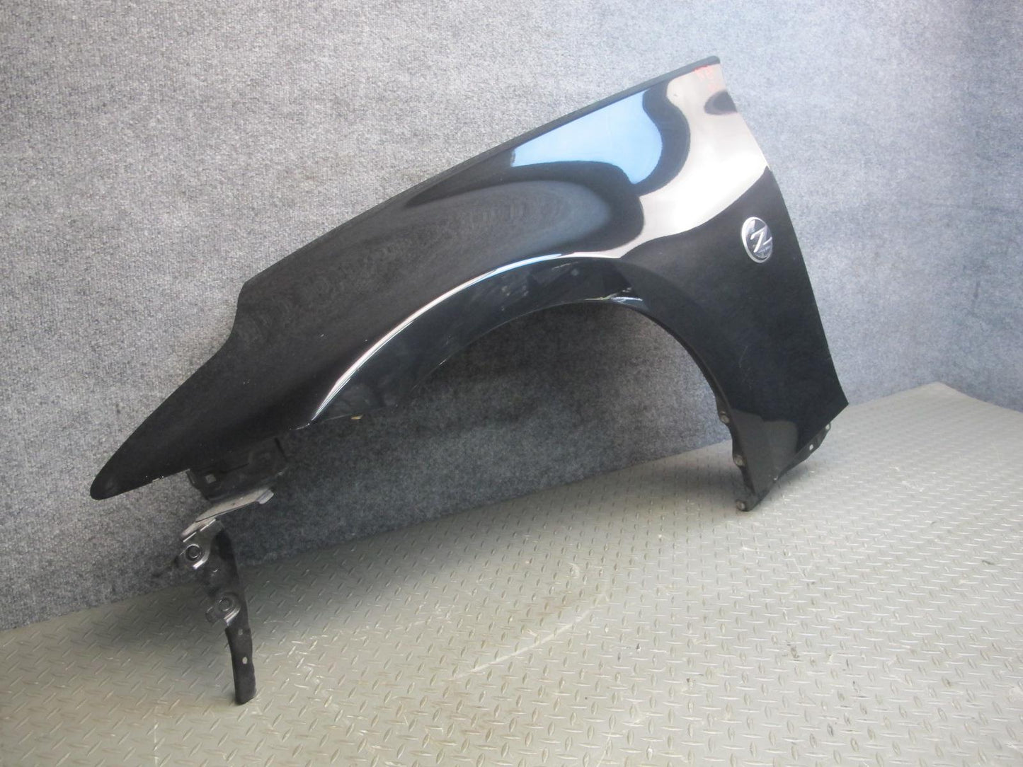 10-19 Nissan Z34 370Z Convertible Front Left Fender Shell Panel Cover Black OEM