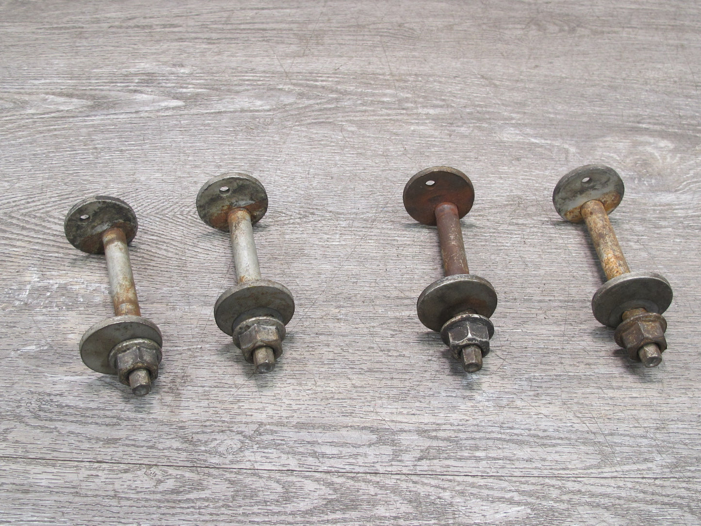 06-09 Pontiac Solstice Set of 4 Rear Suspension Eccentric Adjust Camber Bolt OEM