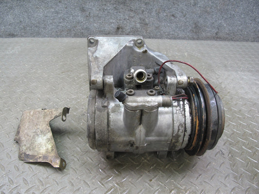 1987-1988 Porsche 928 S4 A/C Air Condition Compressor w Bracket