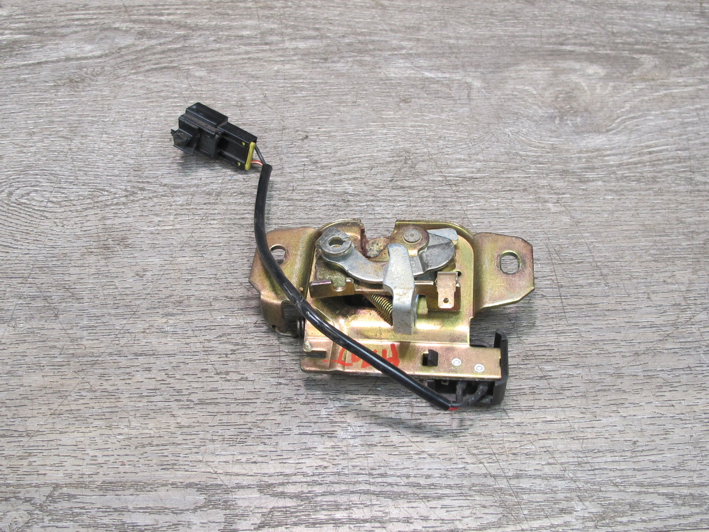 91-99 Mitsubishi 3000GT Rear Trunk Lid Lock Latch Actuator OEM