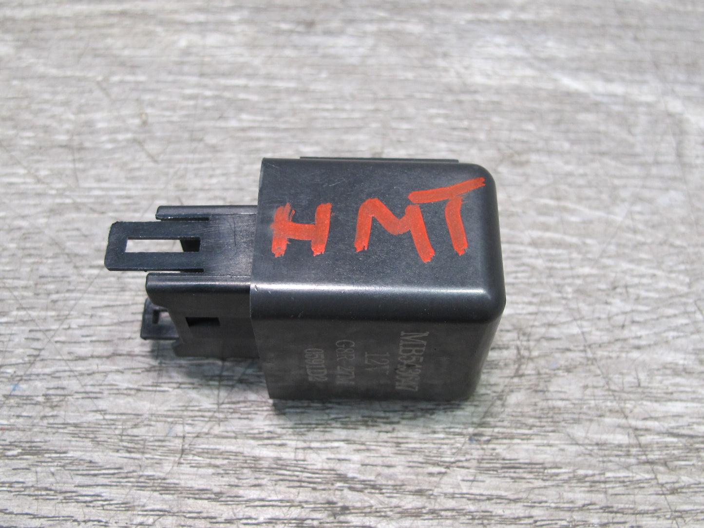 91-99 Mitsubishi 3000GT Headlight Relay Module MB543647 OEM