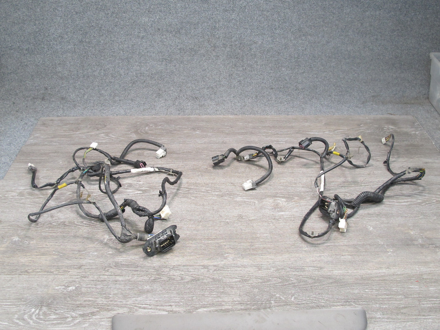 91-93 Mitsubishi 3000GT Set of 2 Left & Right Door Wire Wiring Harness OEM