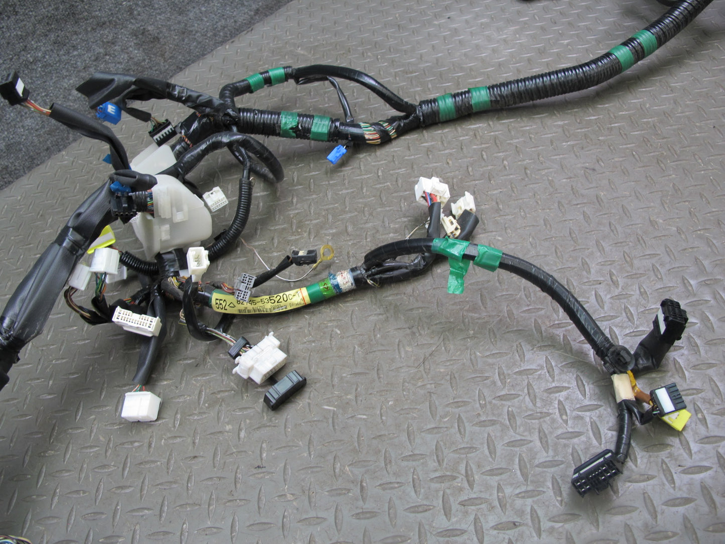 02-04 Lexus JCE10L IS300 M/T Dash Instrument Panel Wire Wiring Harness OEM