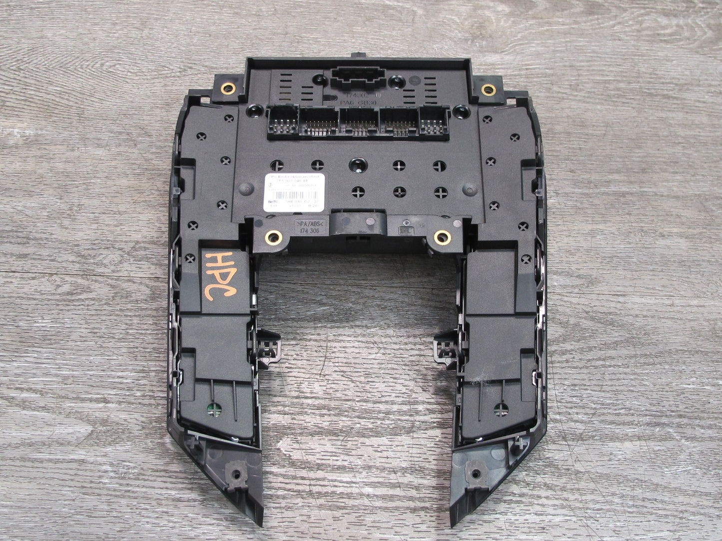 2011-2012 Porsche Cayenne 958 Center Console A/C Heater Climate Control Switch