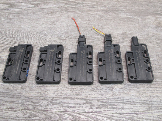 2011-208 Porsche Cayenne 958 Keyless GO Entry Antenna Sensor Module Unit Set