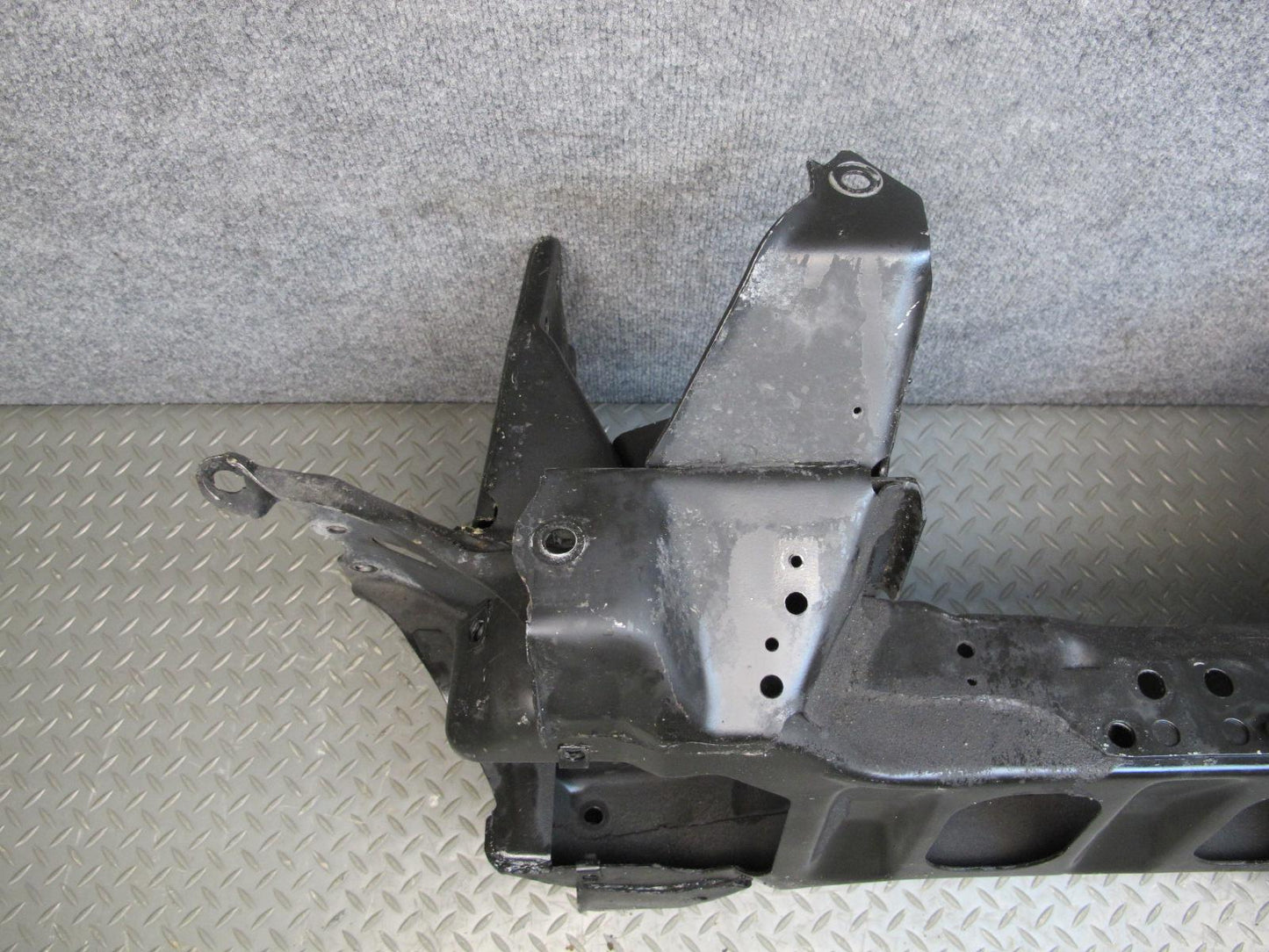 88-91 Chevrolet Corvette C4 Front Engine Cradle Subframe Crossmember Carrier OEM