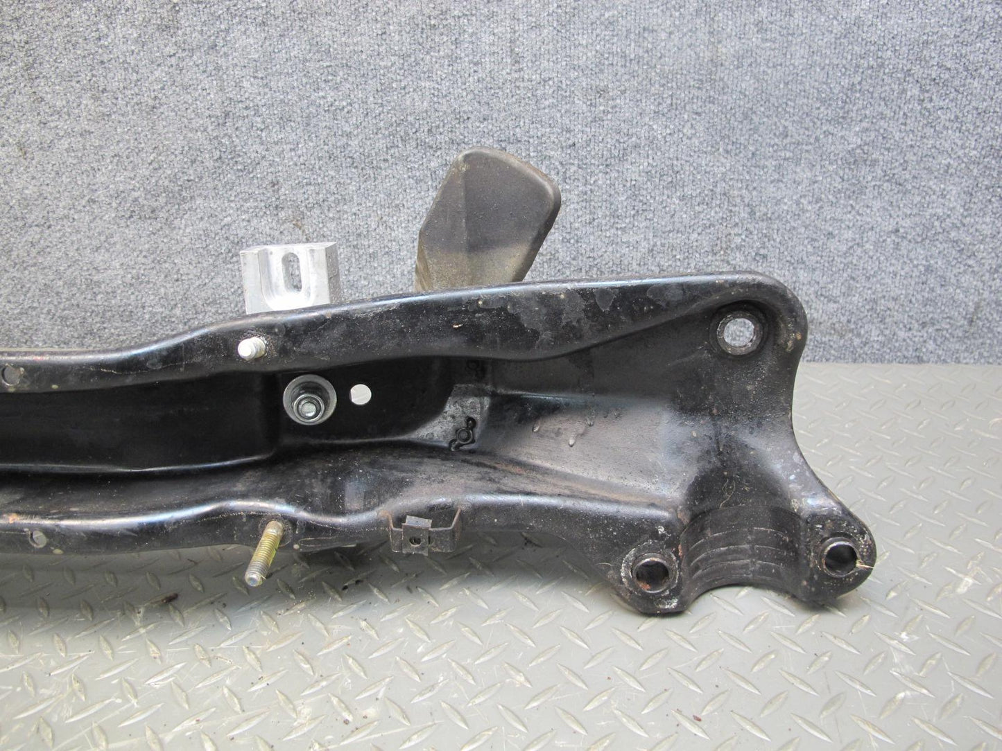 1983-1991 Porsche 928 S Front Sub Frame Suspension Crossmember Carrier