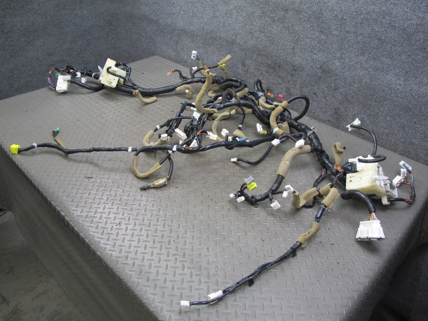 2015 Nissan Z34 370Z A/T Navigation Dash Dashboard Wire Wiring Harness OEM