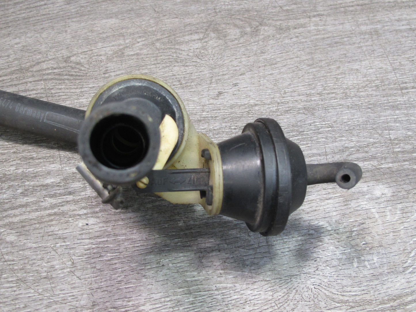 1987-1991 Porsche 928 S Hvac Coolant Control Valve W/ Hose