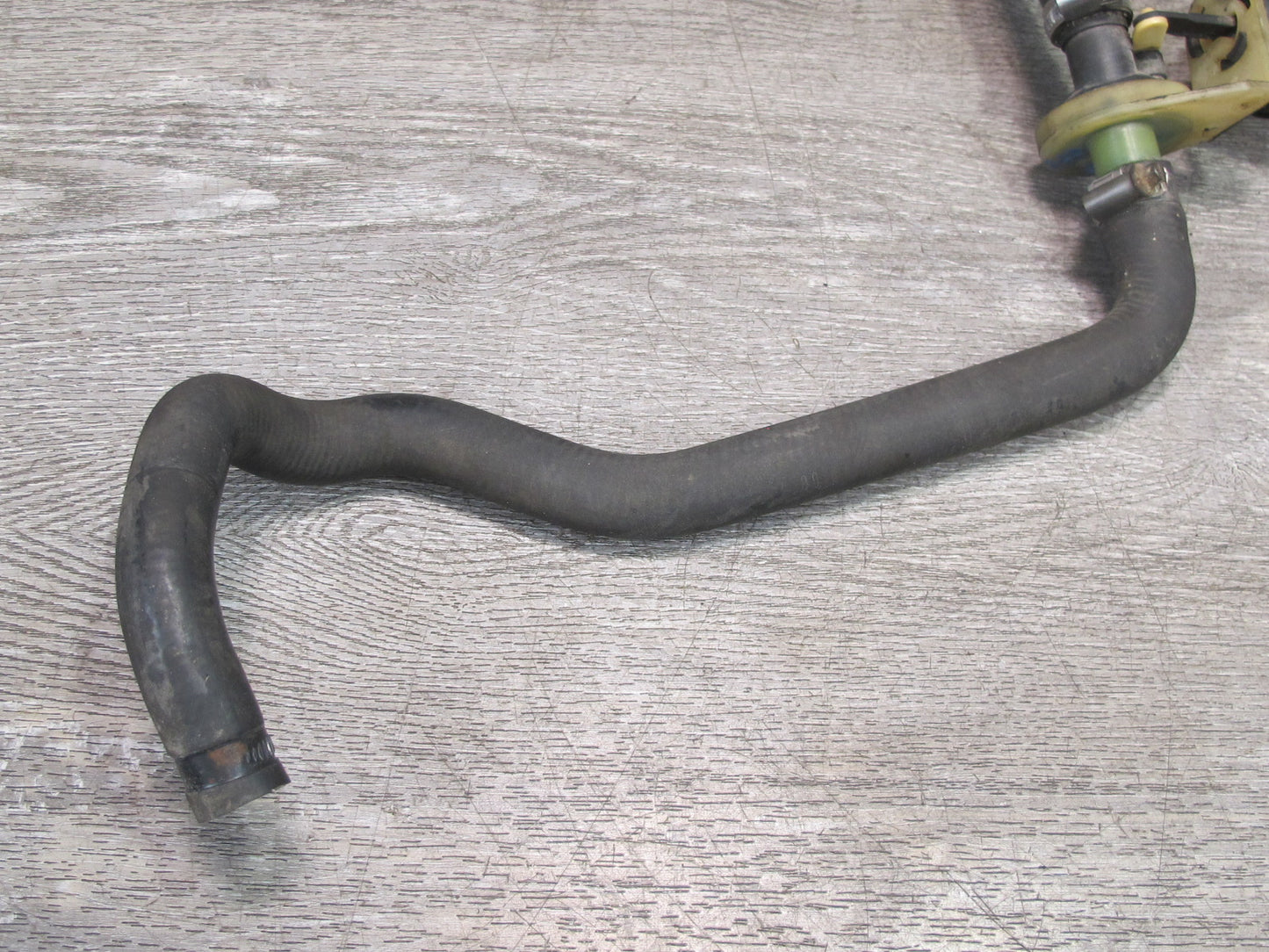 1987-1991 Porsche 928 S Hvac Coolant Control Valve W/ Hose