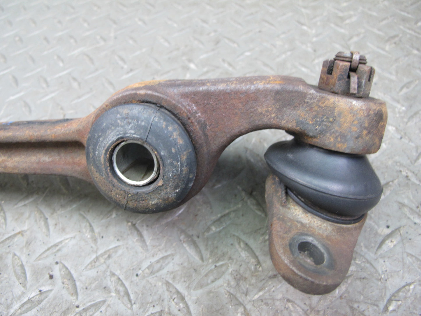 85-86 Toyota MR2 Rear Left Suspension Lower Control Arm Tie Strut Rod Set OEM