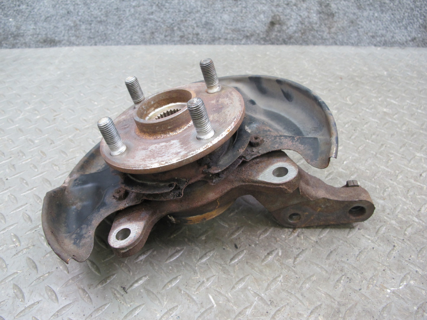 85-86 Toyota MR2 AW15 Rear Right Spindle Knuckle Wheel Hub Bearing OEM