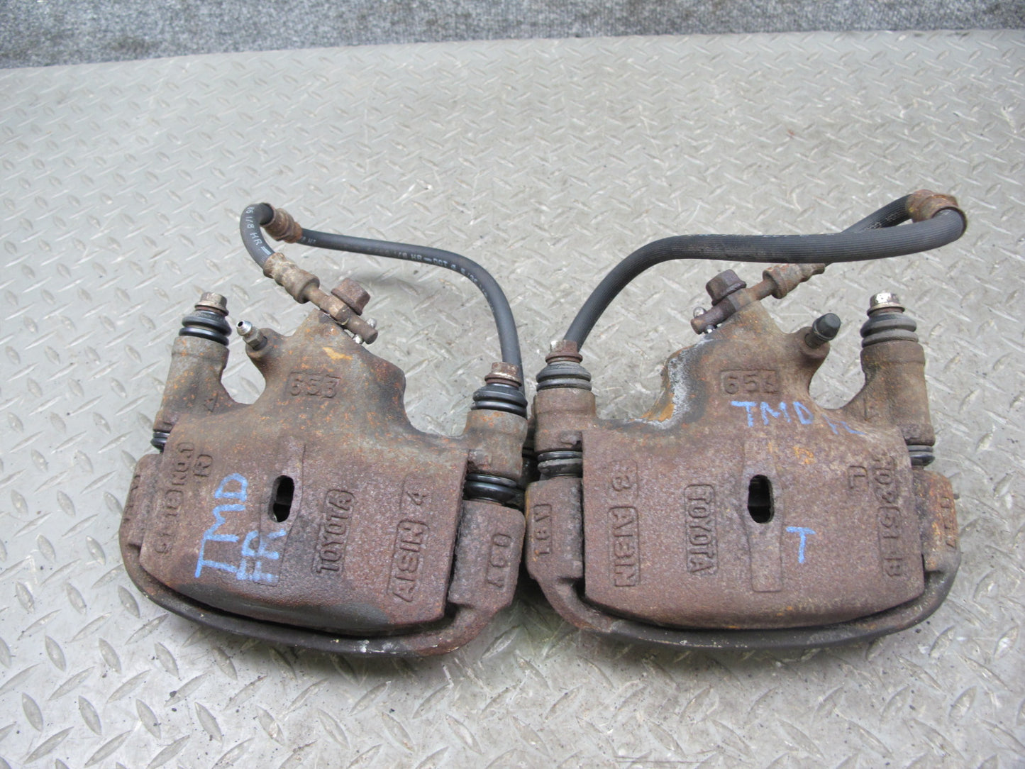 85-86 Toyota MR2 AW15 Set of 2 Front Left & Right Brake Caliper OEM