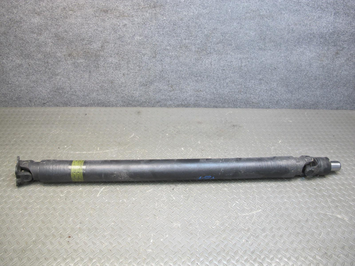 09-20 Nissan Z34 370Z A/T Rear Propeller Drive Shaft Driveshaft OEM