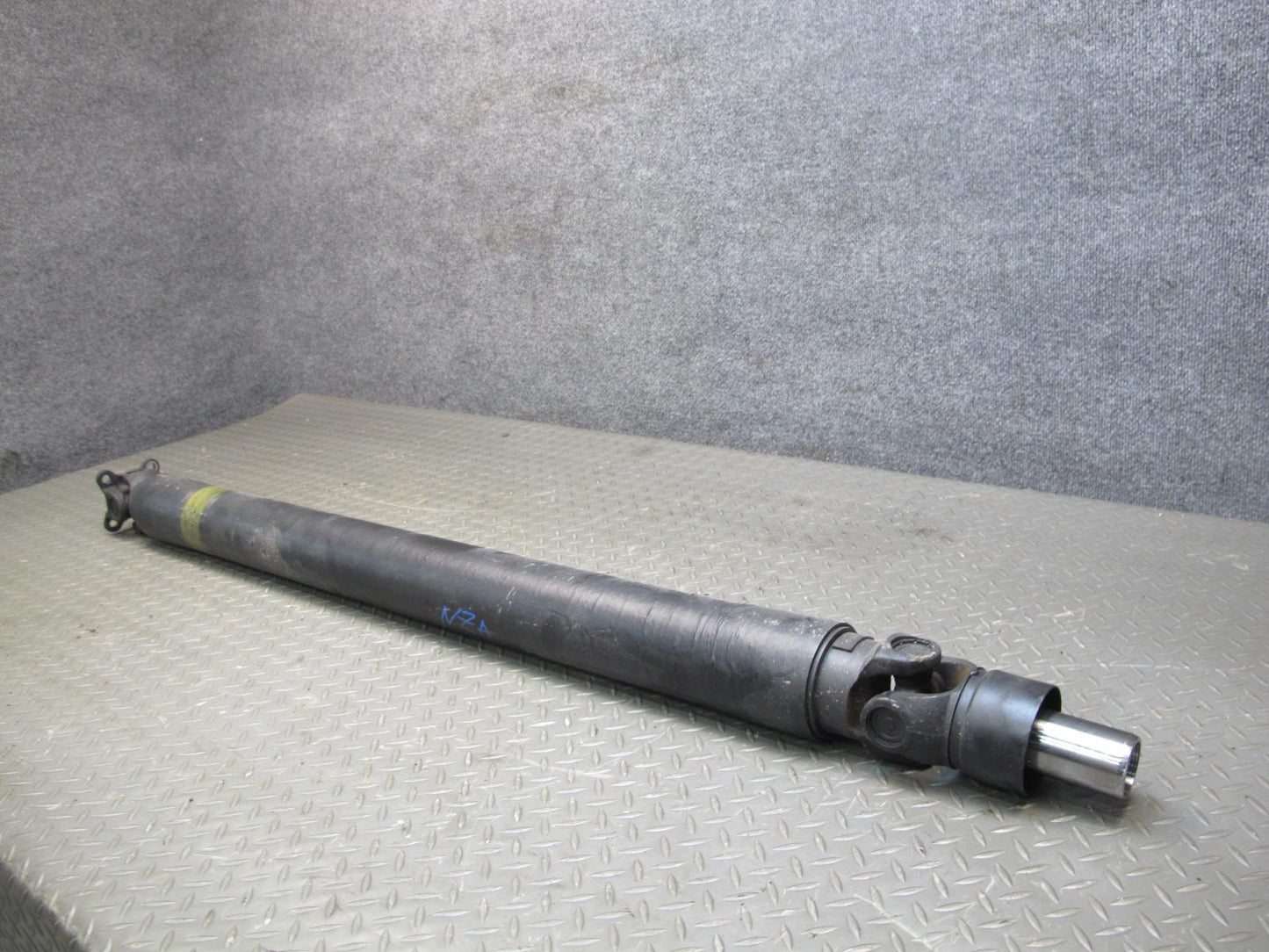 09-20 Nissan Z34 370Z A/T Rear Propeller Drive Shaft Driveshaft OEM