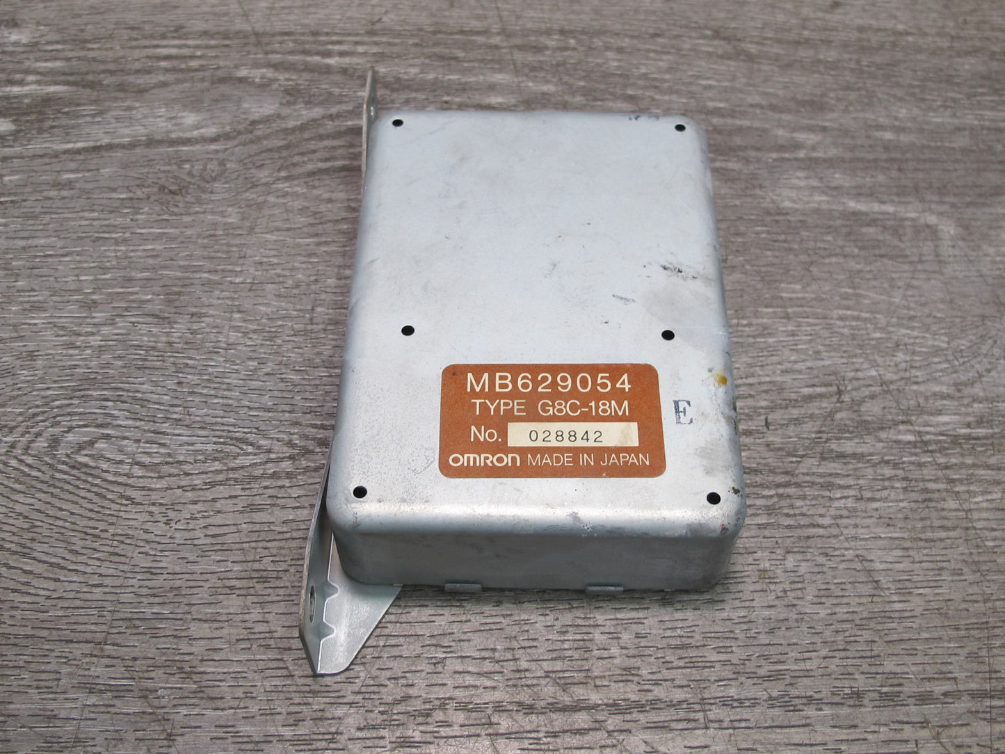 91-93 Mitsubishi 3000GT Anti Theft Locking Control Module Unit MB629054 OEM