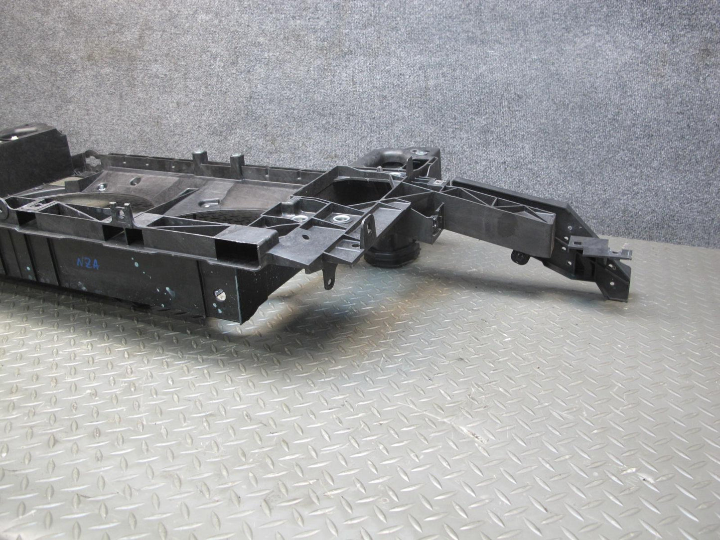 09-20 Nissan Z34 370Z Front Panel Radiator Core Support Bracket Assembly OEM