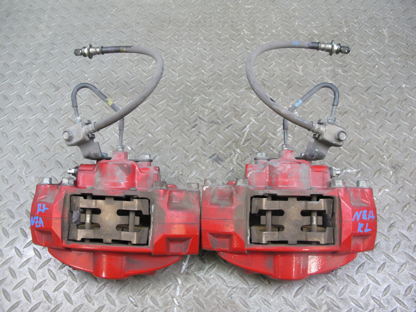 10-20 Nissan Z34 370Z Set of 2 Rear Left & Right Sport Brake Caliper Akebono OEM