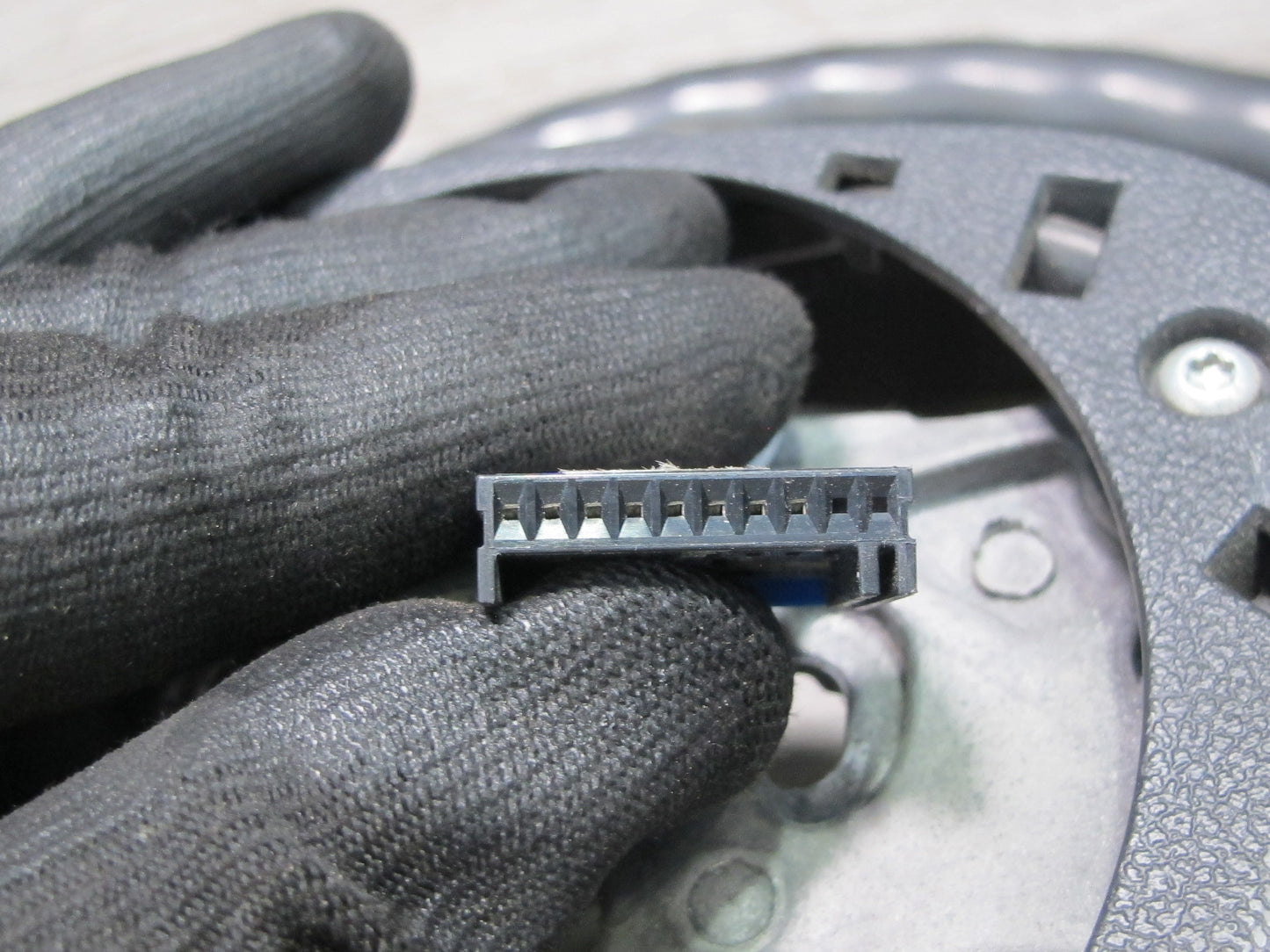 07-09 Saturn SKY Leather Steering w Controls OEM