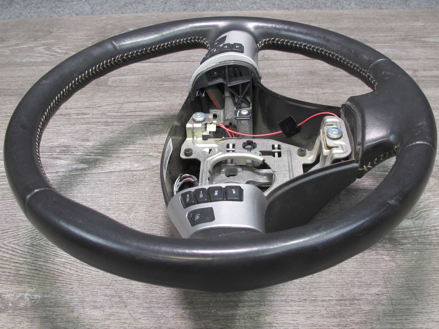 07-09 Saturn SKY Leather Steering w Controls OEM