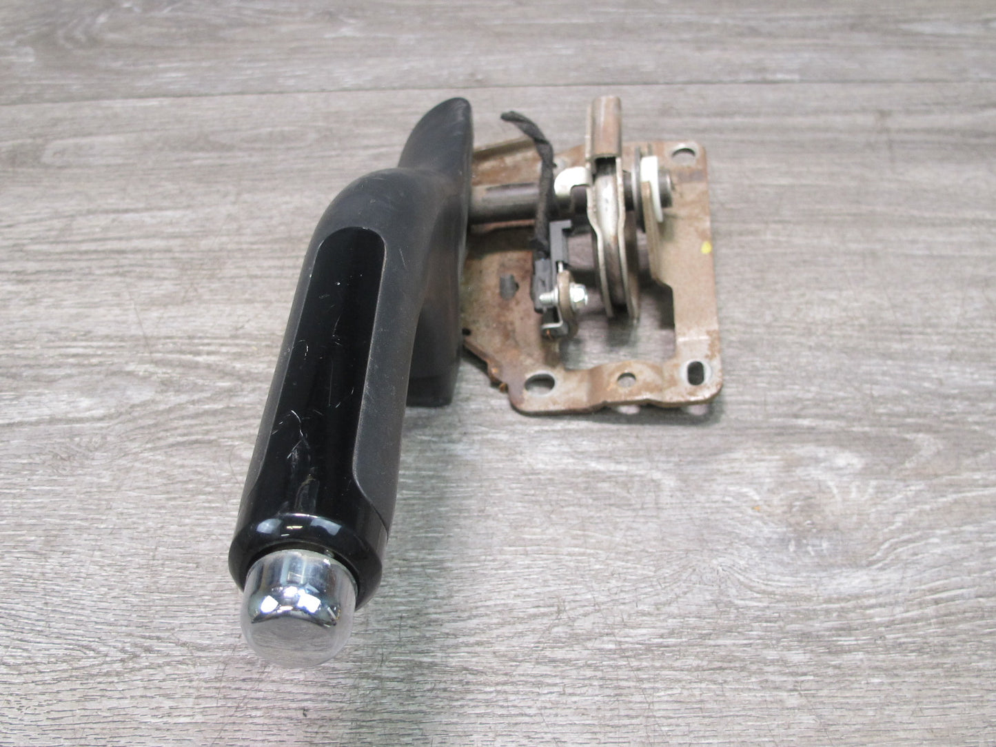 07-10 Saturn SKY Emergency Parking Brake Handbrake Lever Handle OEM