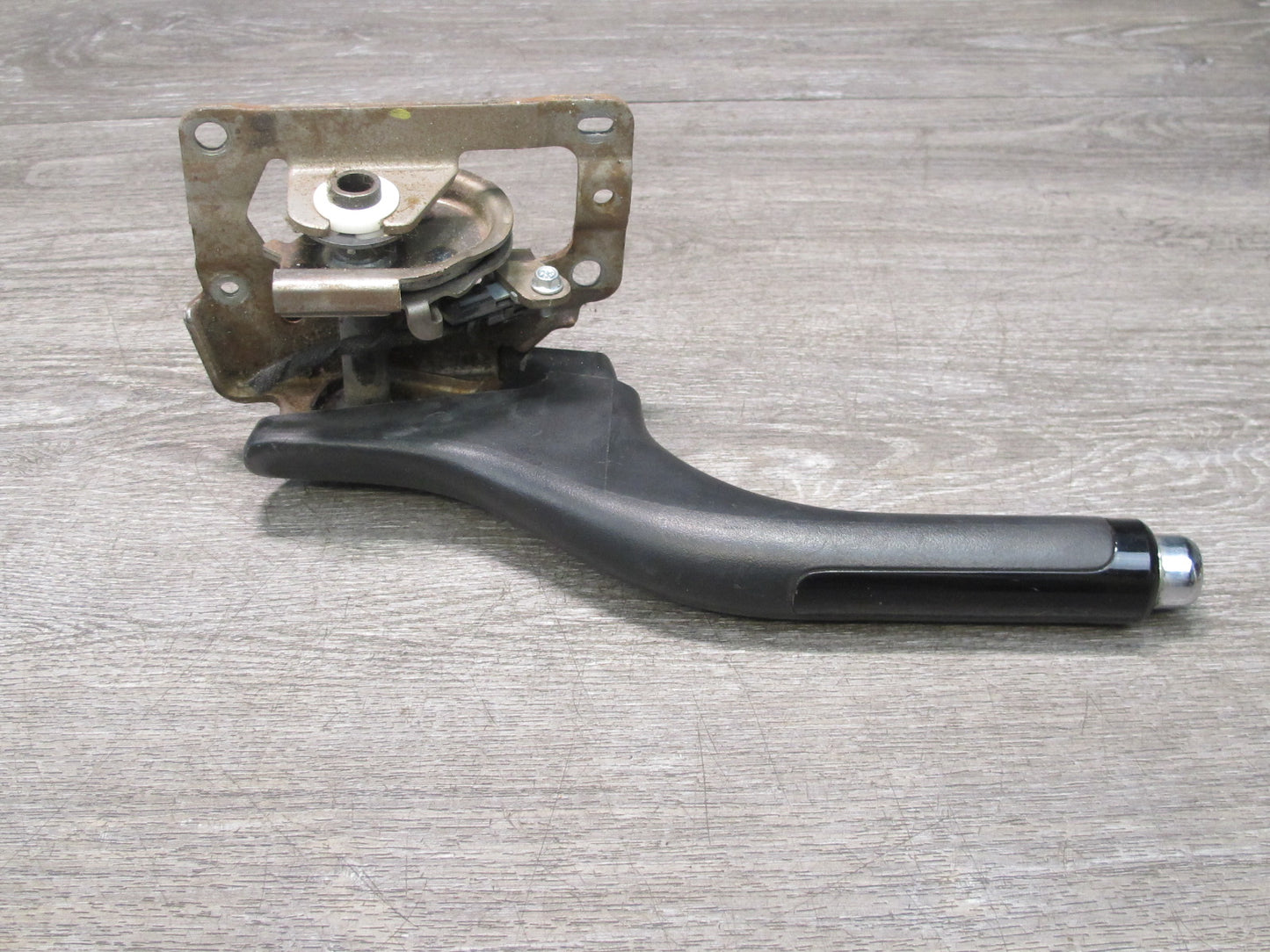 07-10 Saturn SKY Emergency Parking Brake Handbrake Lever Handle OEM