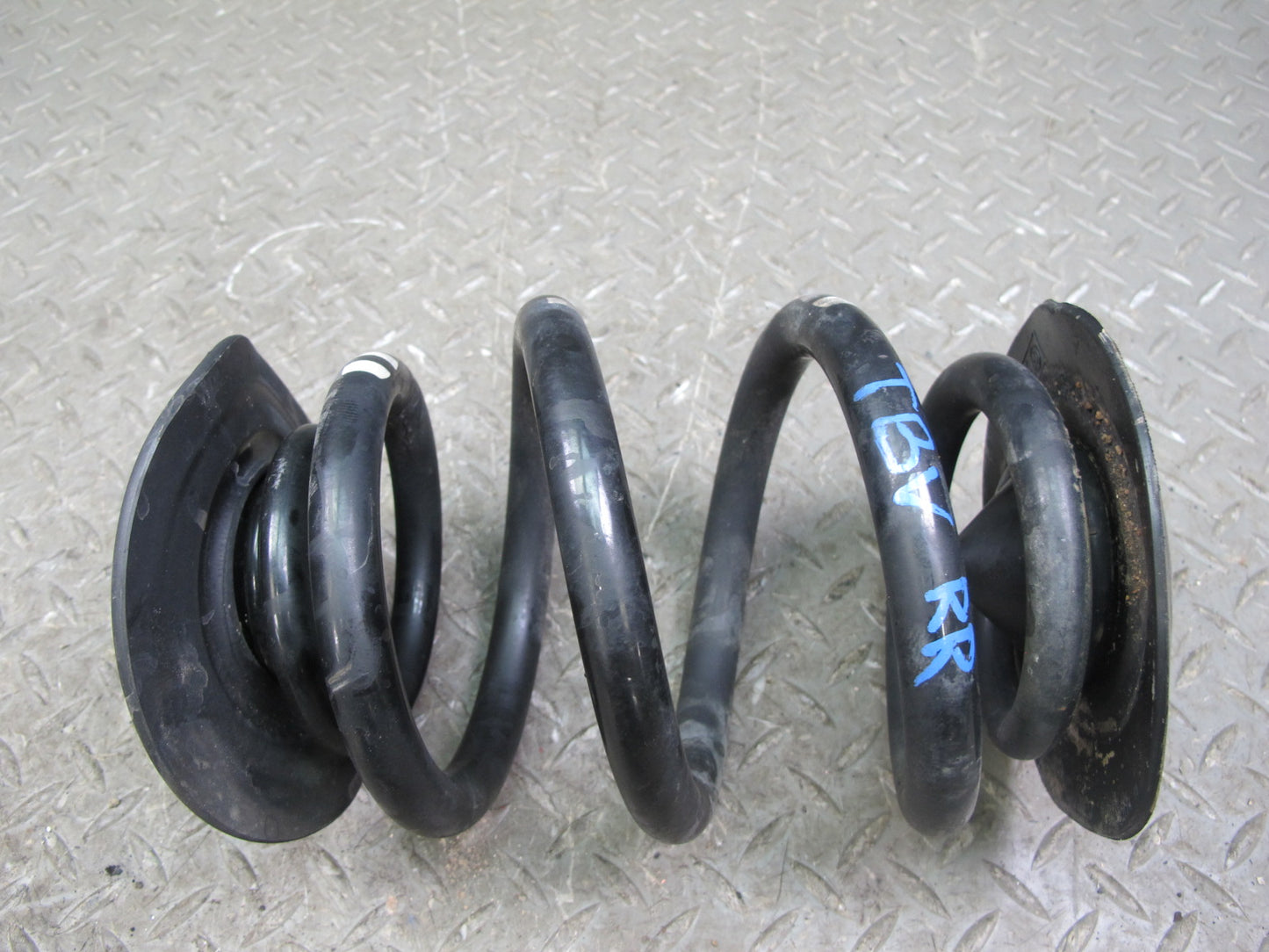 01-06 BMW E46 330Ci Convertible Set of 2 Rear Left Right Coil Sport Spring OEM