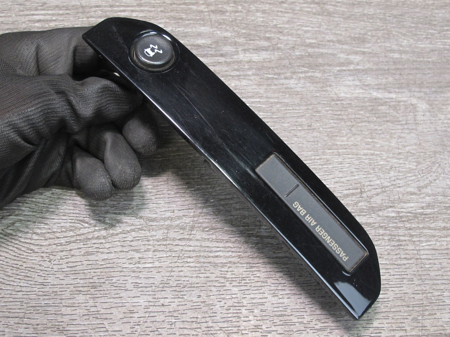 07-10 Saturn SKY Traction Control Button Passenger Indicator Switch Panel OEM