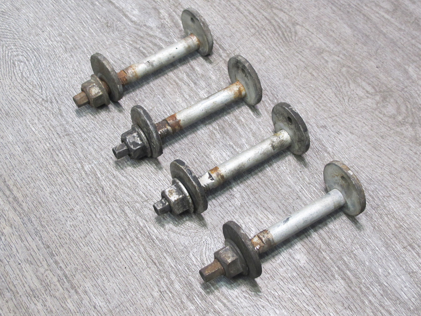 07-10 Saturn SKY Pontiac Solstice Set of 4 Front Suspension Adjust Camber Bolt