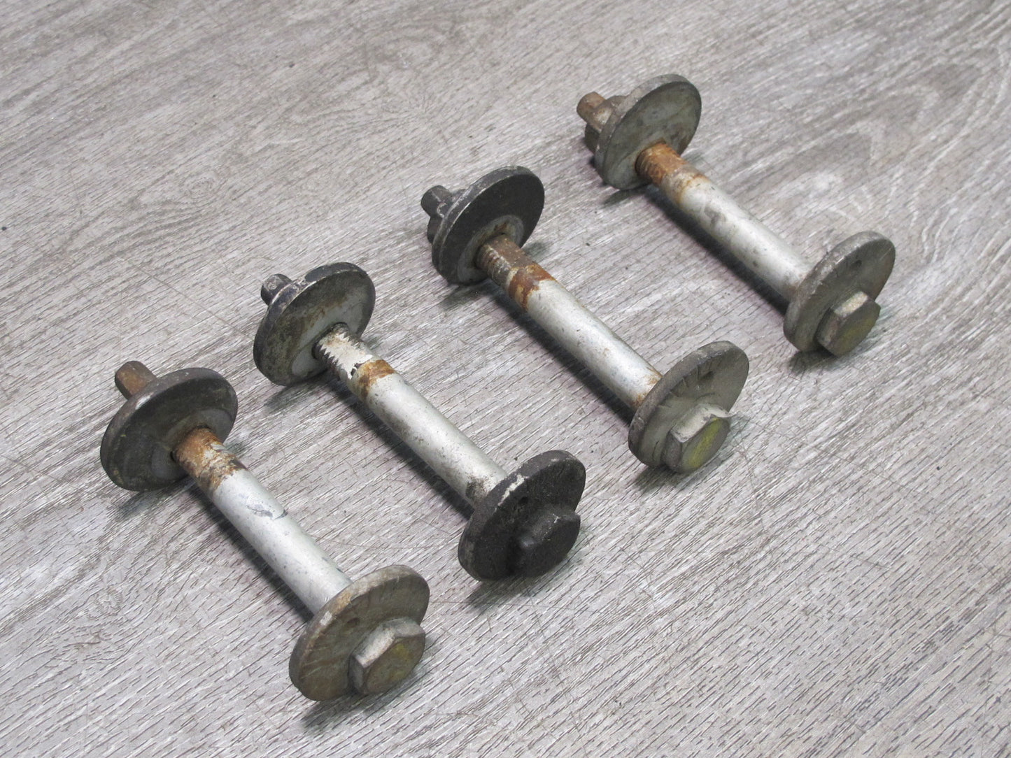 07-10 Saturn SKY Pontiac Solstice Set of 4 Front Suspension Adjust Camber Bolt