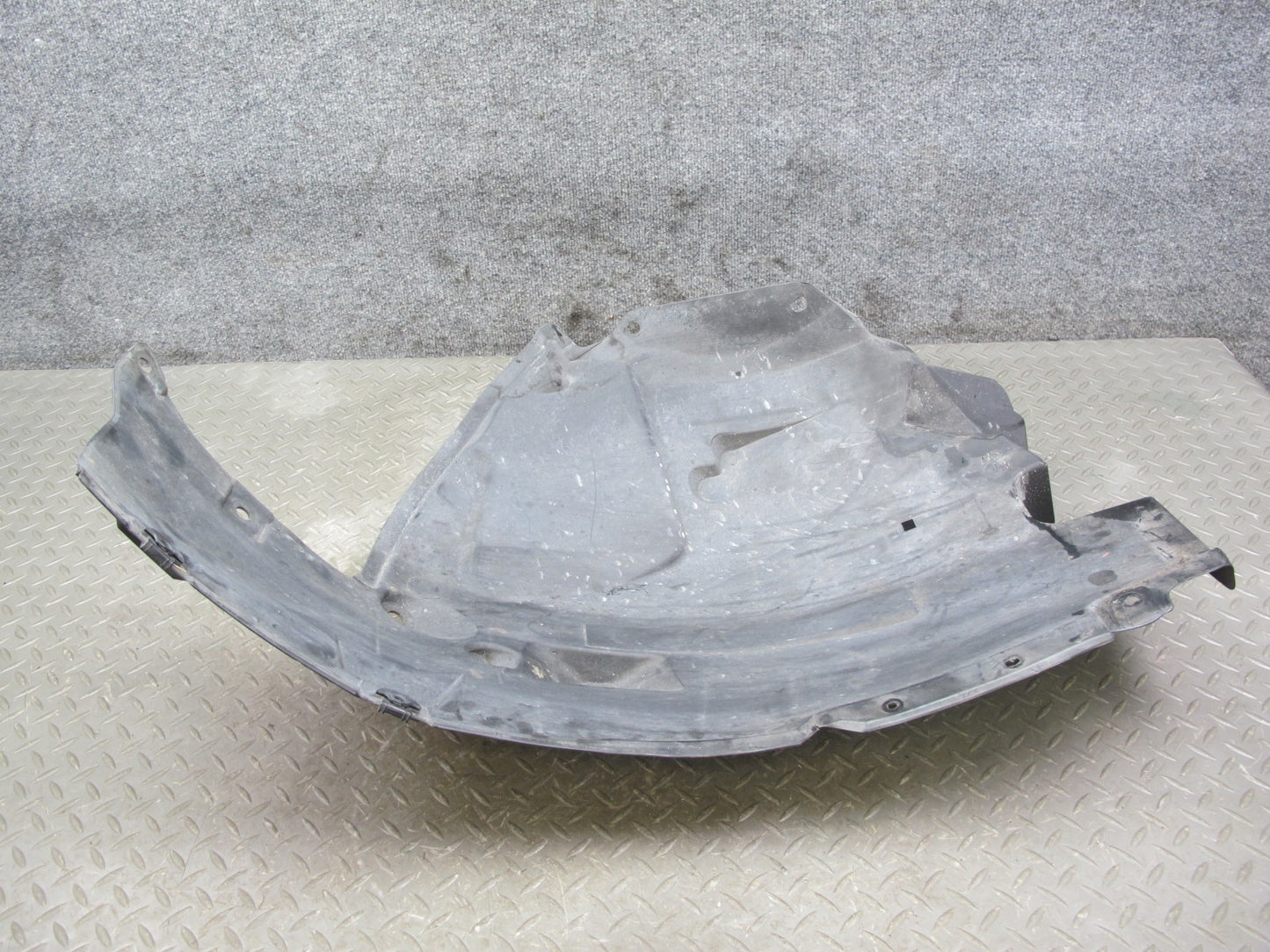 09-20 Nissan Z34 370Z Front Left & Right Fender Liner Rearward Splash Shield OEM