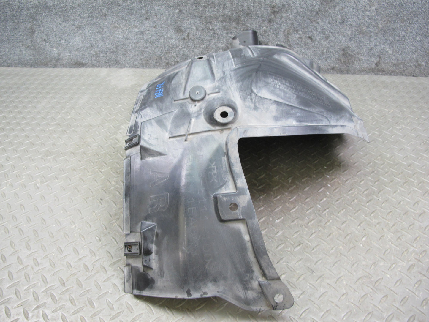 09-20 Nissan Z34 370Z Front Left & Right Fender Liner Rearward Splash Shield OEM