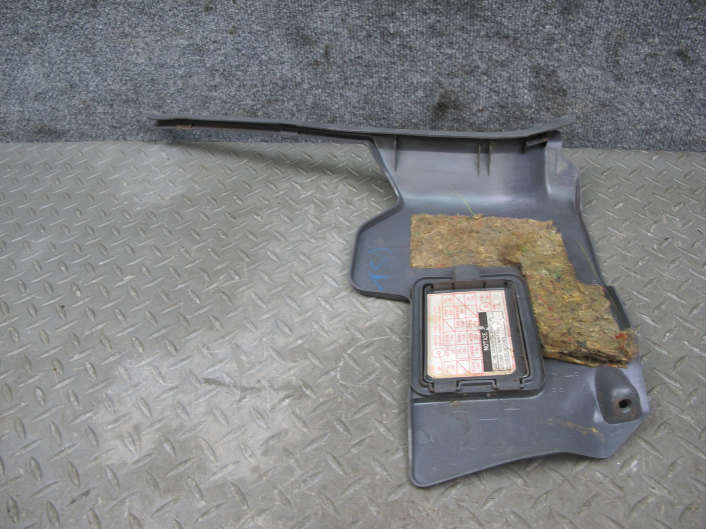 86-92 Toyota Supra MK3 Set of 2 Front Left & Right Kick Trim Cover Panel OEM