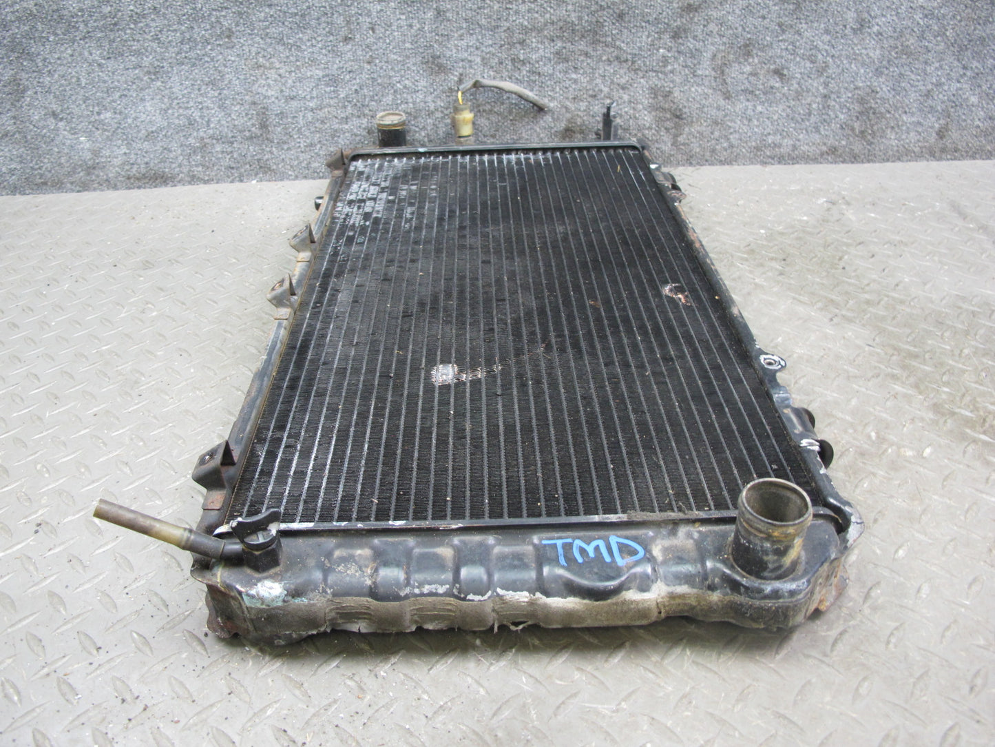 85-86 Toyota MR2 AW15 A/T Engine Cooling Radiator OEM