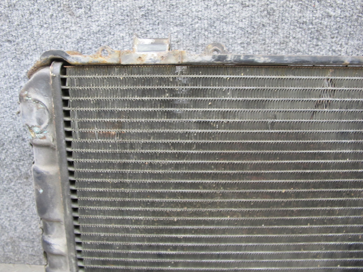85-86 Toyota MR2 AW15 A/T Engine Cooling Radiator OEM