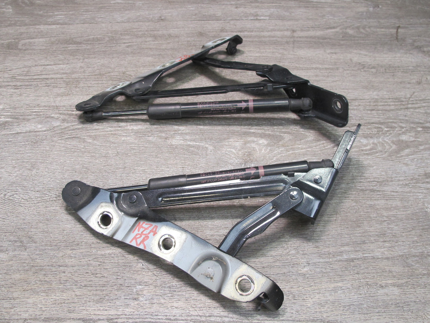 10-17 Nissan 370Z Z34 Convertible Set of 2 Rear Left & Right Trunk Hinge OEM