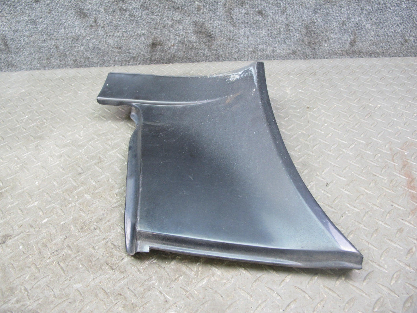 86-92 Toyota Supra MA70L Set  of 2 Rear Left & Right Lower Quarter Molding OEM