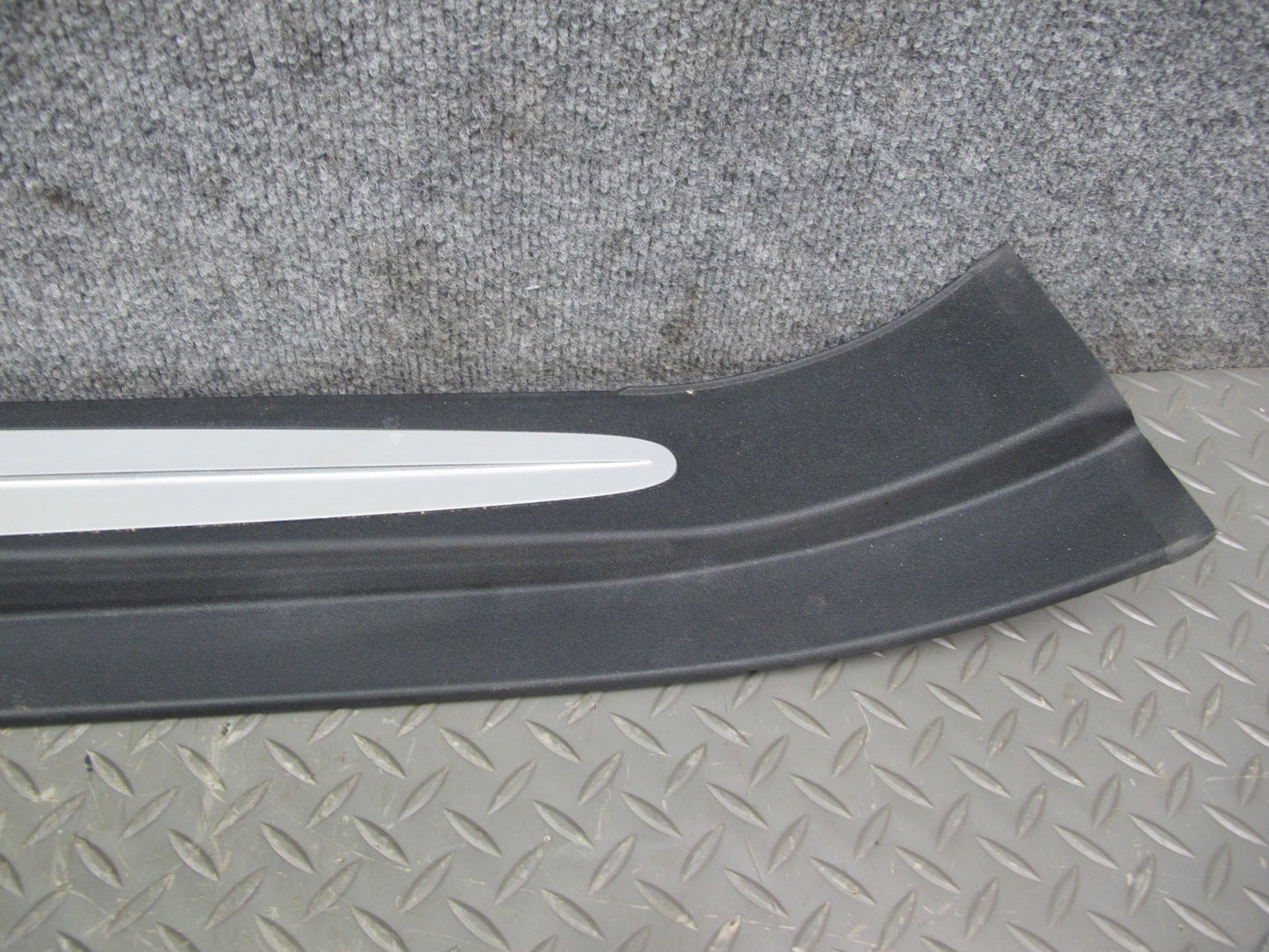 03-12 Mercedes R230 Set of 2 Left & Right Door Step Sill Plate Trim Panel OEM
