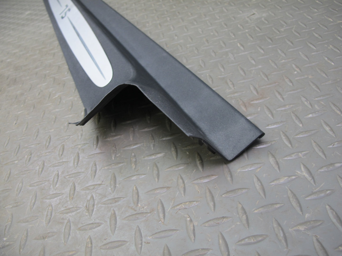 03-12 Mercedes R230 Set of 2 Left & Right Door Step Sill Plate Trim Panel OEM